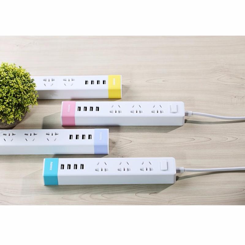 Bảng giá Mua Ổ cắm điện thông minh đa năng 4 cổng sạc cho các dòng smartphone USB Remax RU-S2