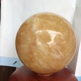 Quả cầu thạch anh vàng , đường kính 8cm.( TẶNG KÈM CHÂN ĐẾ )