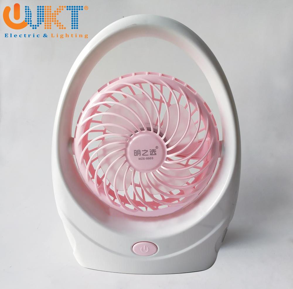 Quạt sạc mini để bàn MXZ-8903 - Giao màu ngẫu nhiên