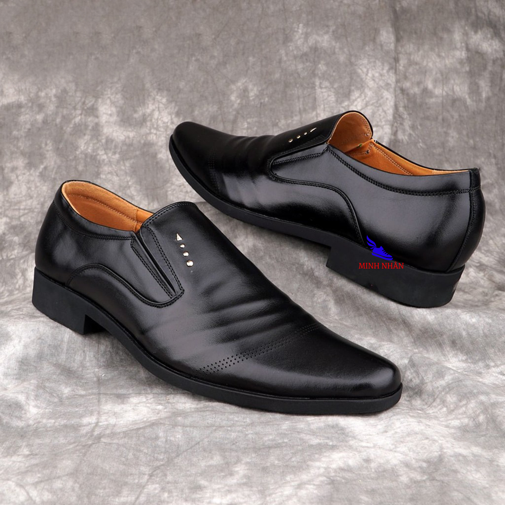 Giầy Lười Nam Da Bò giày mọi nam da bò ĐÃ KHÂU ĐẾ đục lỗ thoáng khí Giày 3 gân Bảo hành 12 tháng Giày Cổ điển Da Doanh Nhân Đơn Giản Giày xỏ nam Giày Tây Giày Công Sở hàng hiệu cao cấp giá rẻ sang trọng L-18 màu đen