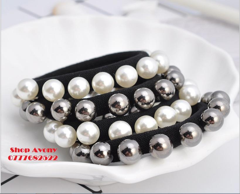 Cột tóc đính ngọc trai style Hàn Quốc