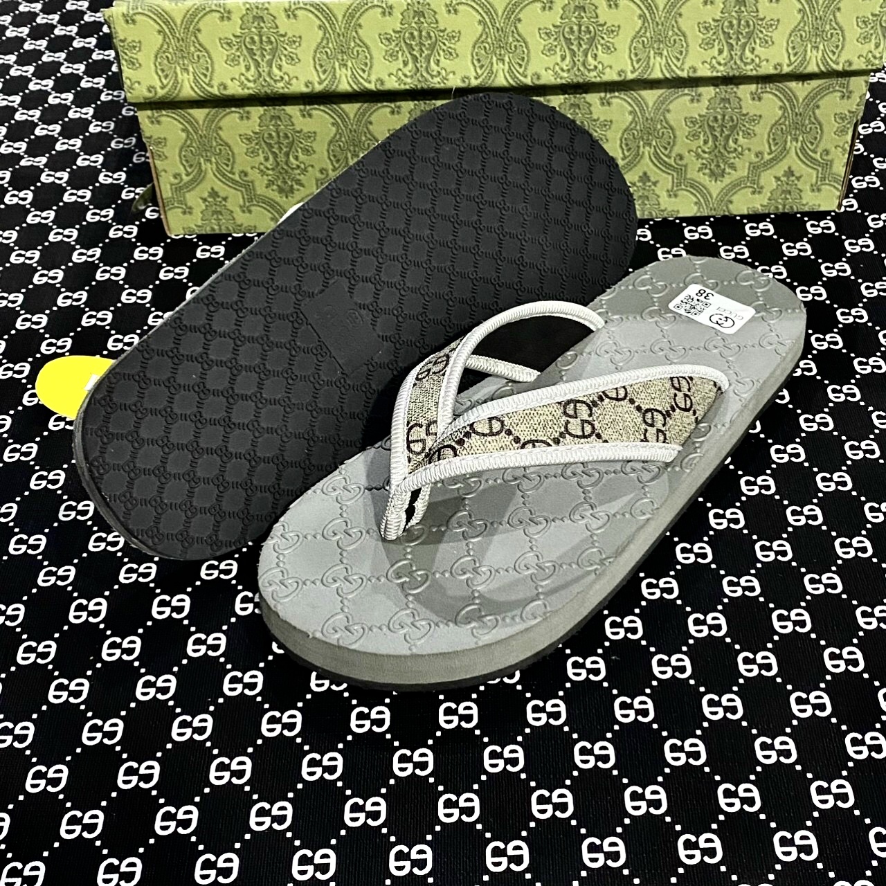 [FullBox] Dép kẹp nam xỏ ngón tông lào Gucci cao cấp, siêu rẻ bền bỉ chắc chắn êm chân.