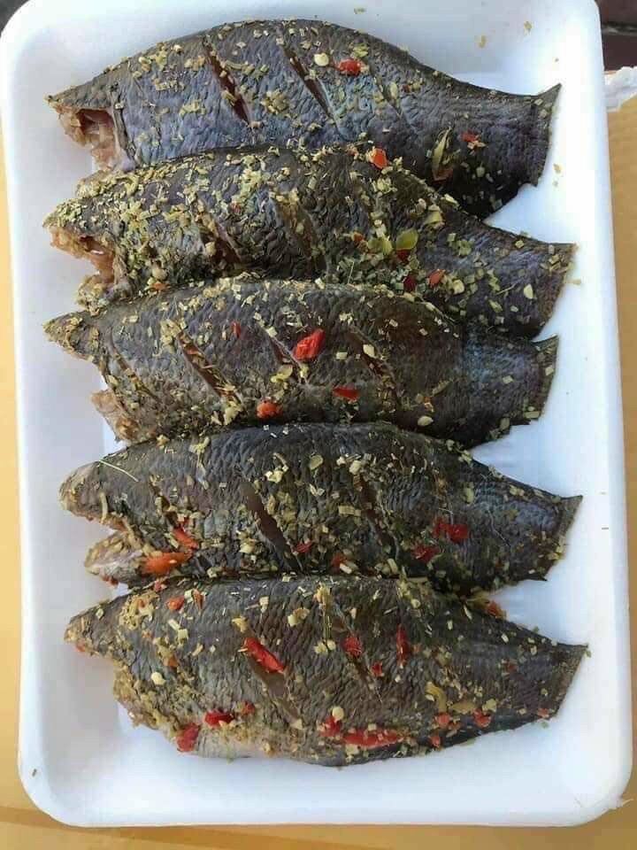 Cá sặc ướp xả ớt 1 nắng 500gr