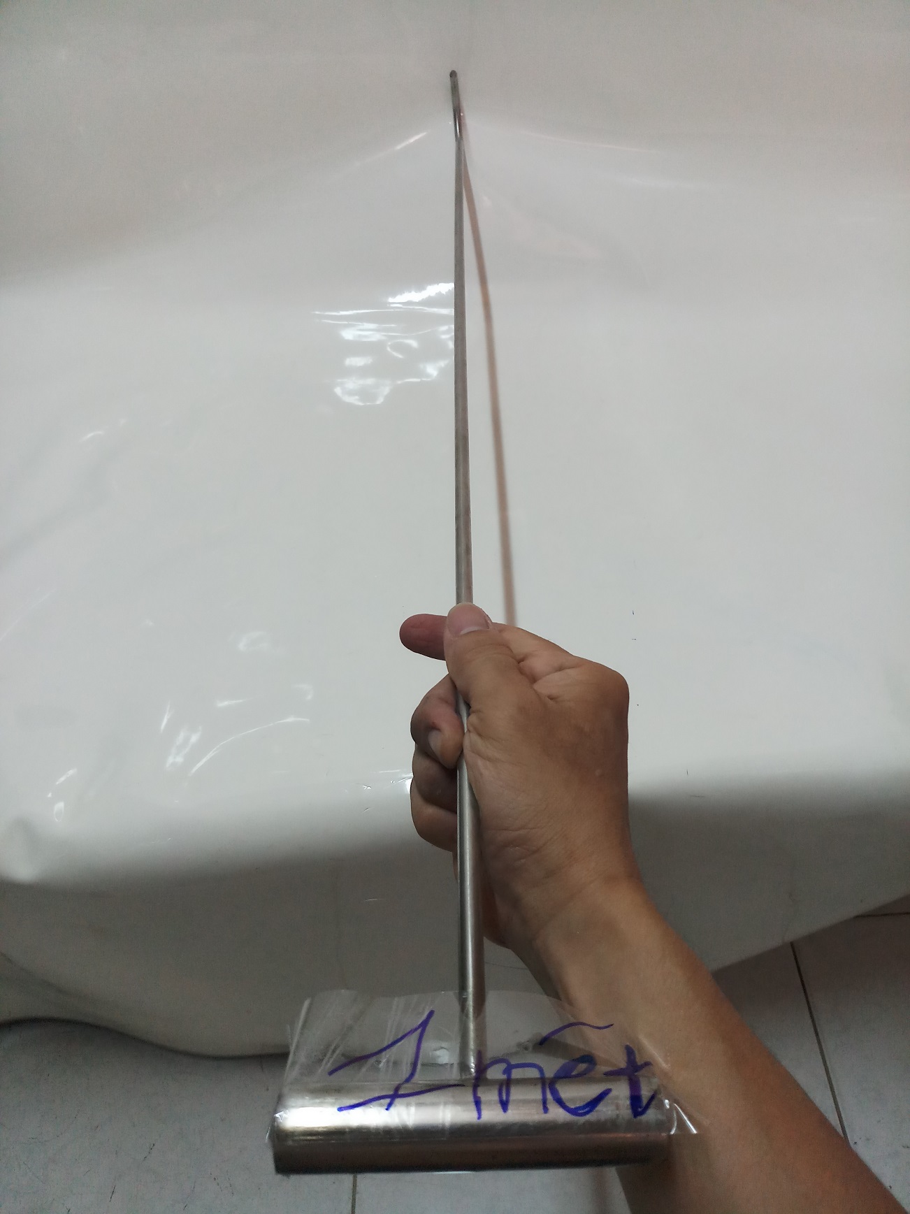 Móc bốc xếp,kéo hàng inox cán cầm dài 100cm.