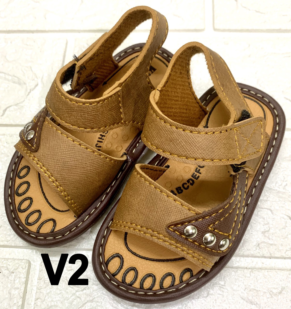 Sandal Cho Bé Trai Từ 1 Đến 6 Tuổi Êm Ái Bền Đẹp Quai Hậu Màu Vàng Bò - Sandan Cho Bé Trai Bàn Chân Dài Từ  10 - 16cm