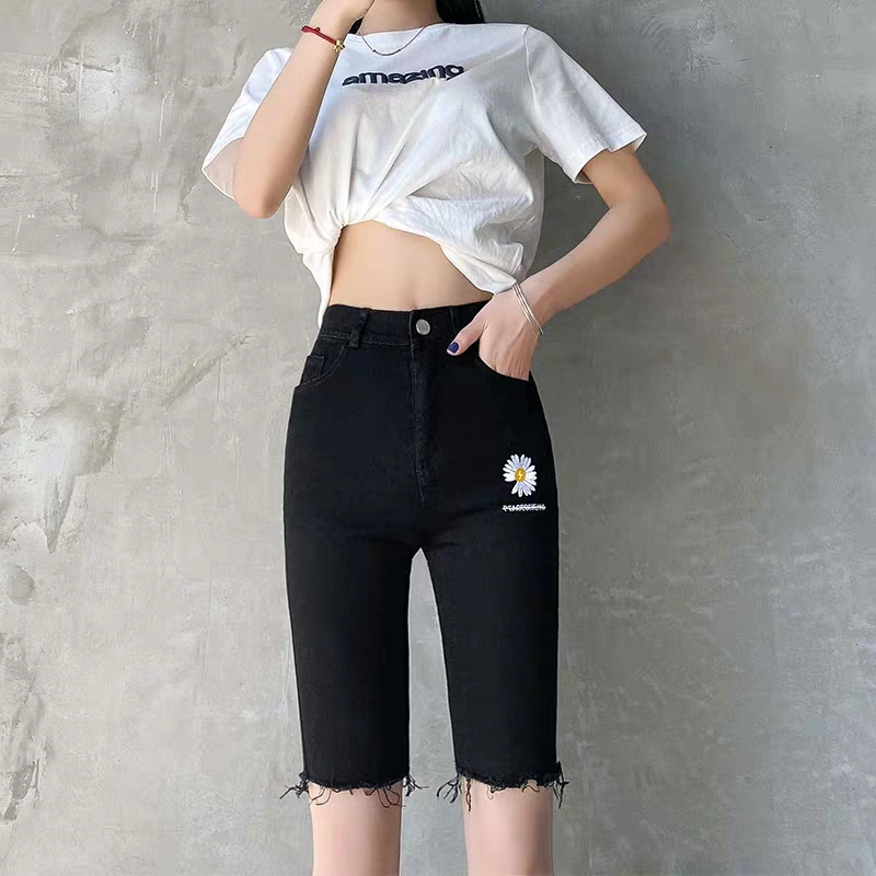 Quần kaki ngố thêu hoa cúc phối rách cá tính, quần ngố lửng chất kaki siêu đẹp qq99a