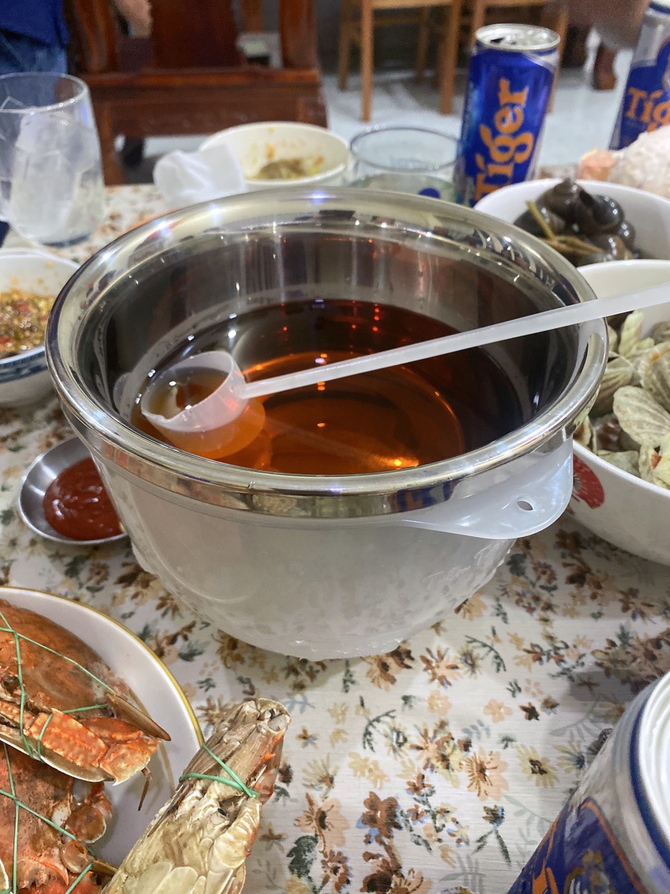 Bát Ướp Lạnh Rượu INOX Tặng Kèm Vá Múc Rượu 1.2 lít