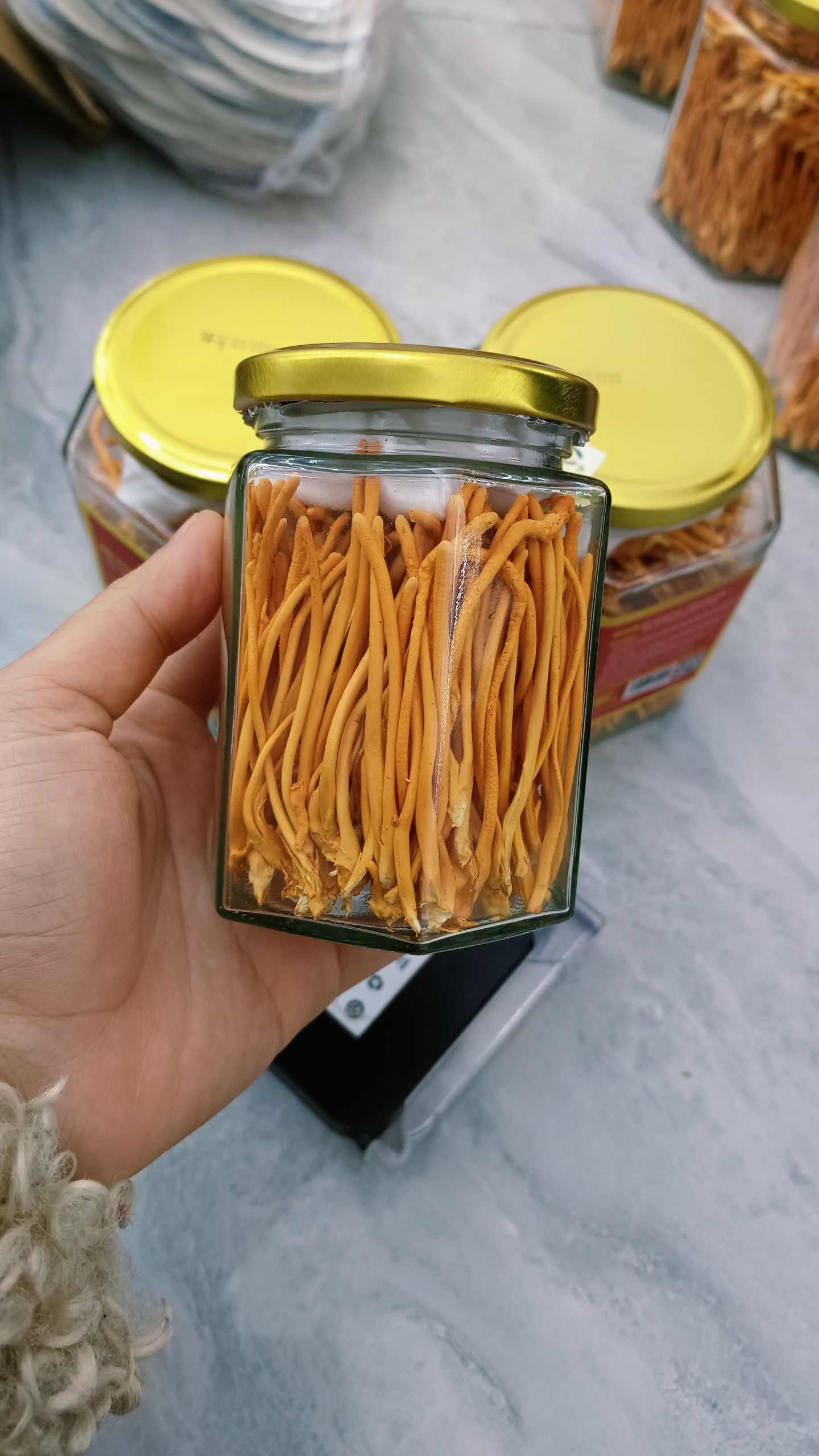 Đông trùng hạ thảo sấy thăng hoa thượng hạng
