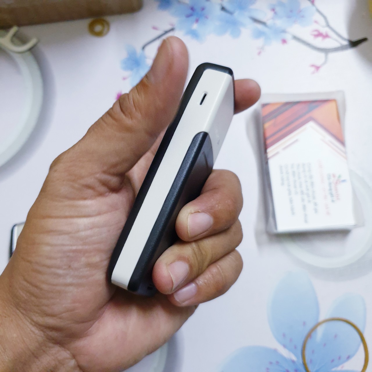 Điện thoại nghe gọi Nokia 1110i siêu rẻ - siêu bền - loa to - sóng khỏe