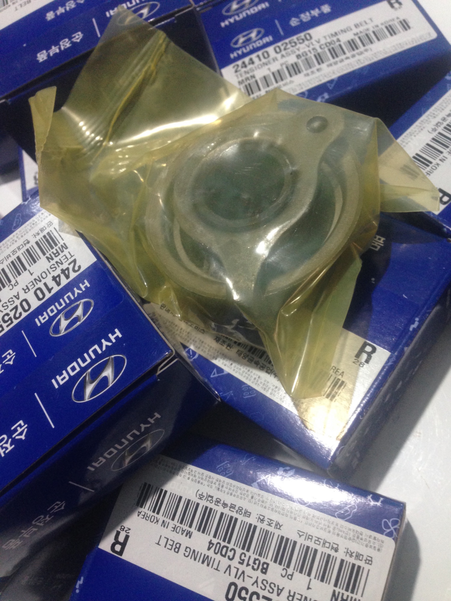 Bi tăng dây cam động cơ dùng cho xe hyundai getz, và kia morning 2004-2011
