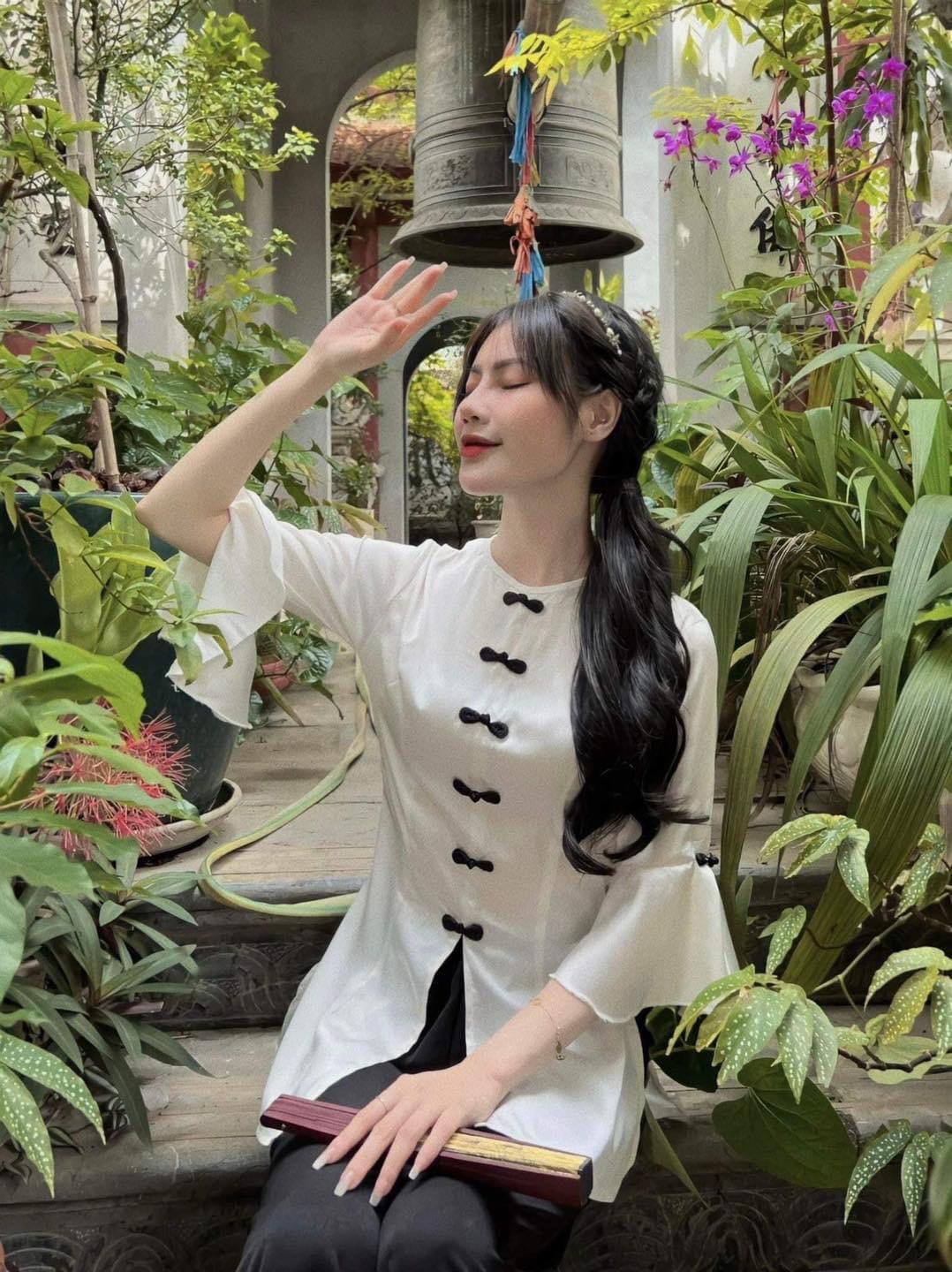 Đồ lam đi chùa chất lụa cao cấp l15