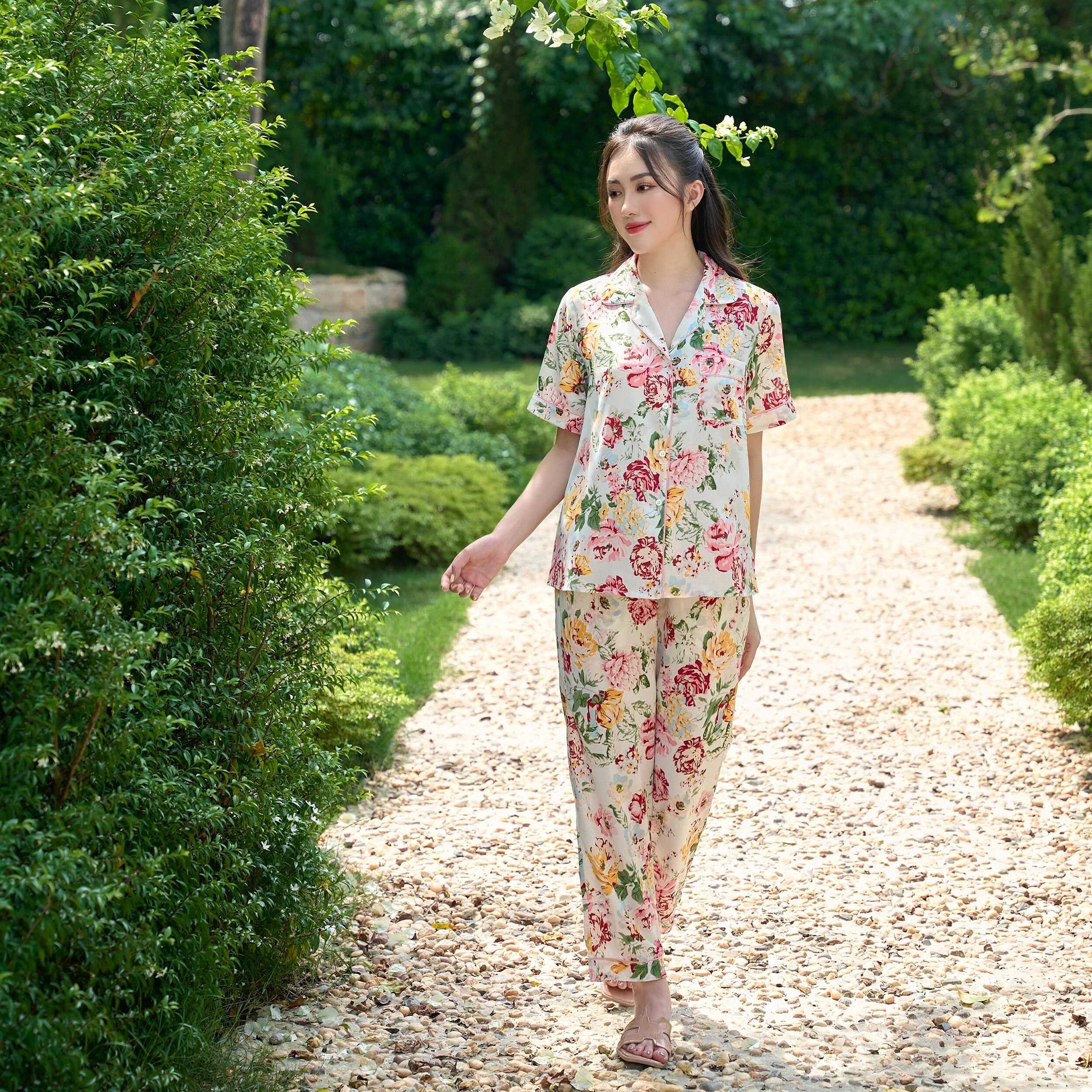 Vibes bộ pijama dài tea rose in white