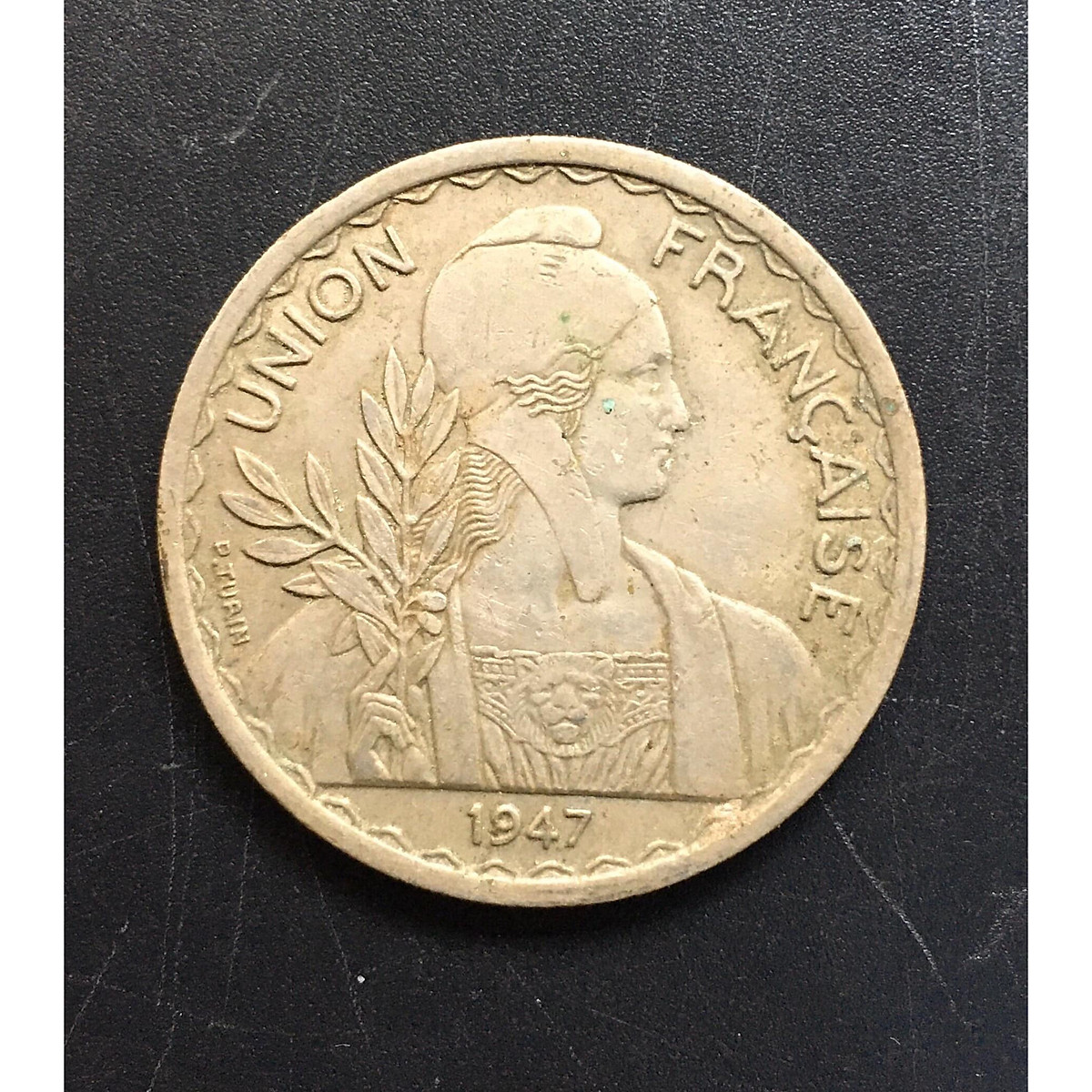 Đồng xu cổ đông dương 1 piastres năm 1947 - đồng xu thật shop chụp