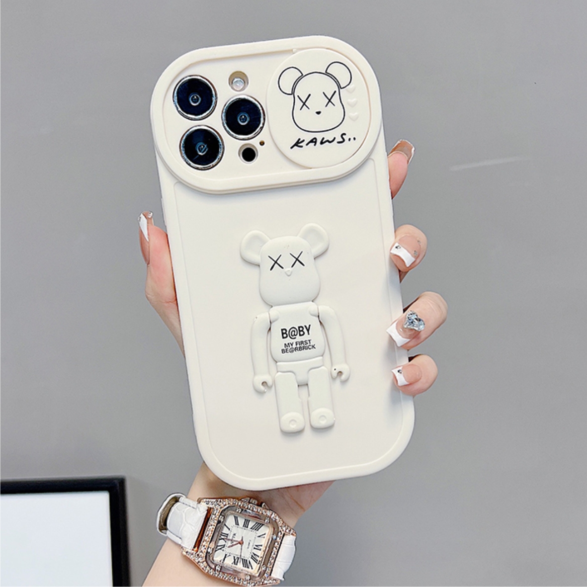 Ốp lưng da bảo vệ camera - có nắp trượt mẫu thú nổi kaws