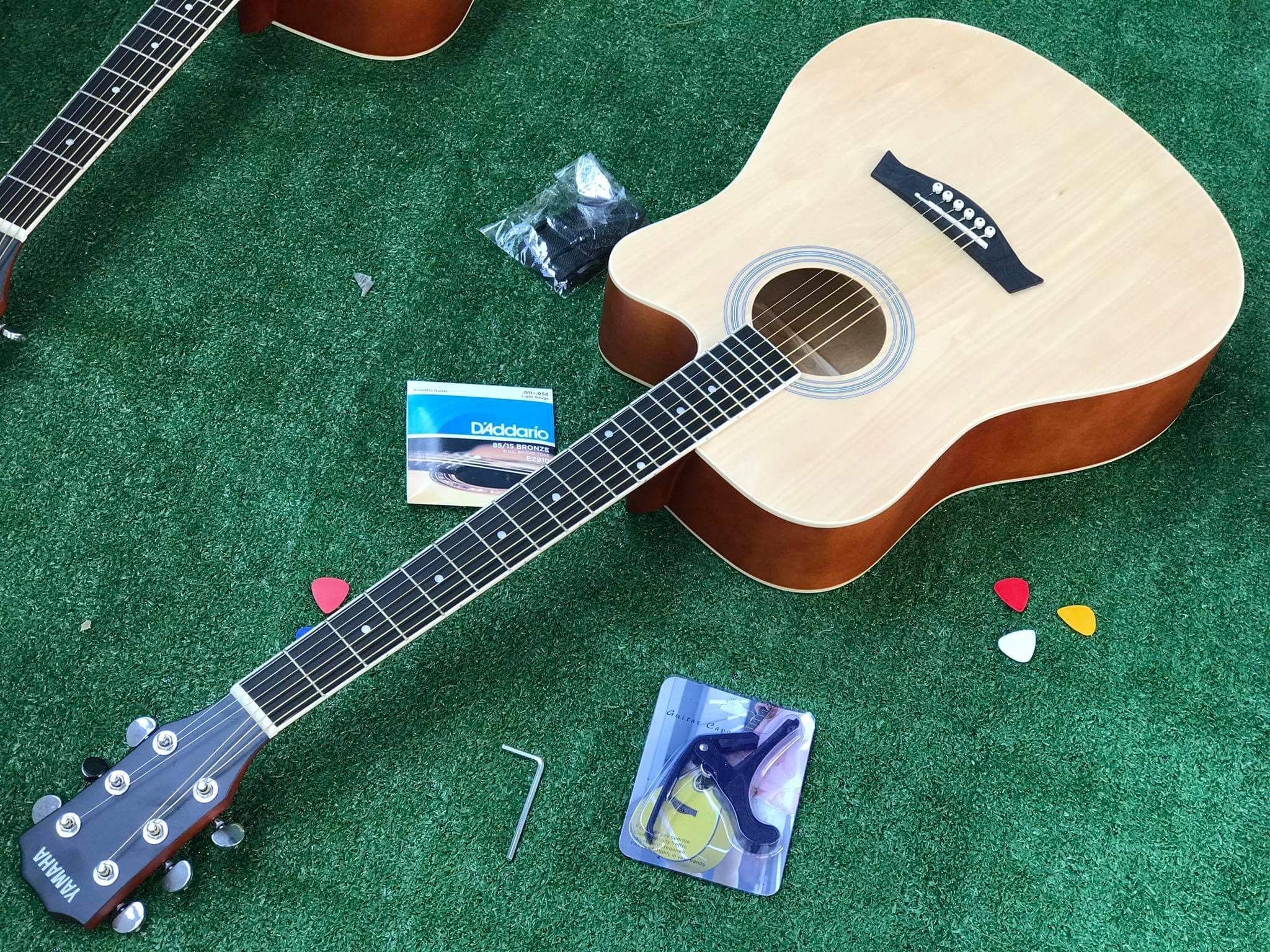 Guitar acoustic yamaha fx 100