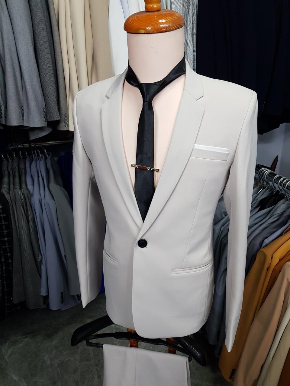[HCM]Bộ vest nam ôm body màu nude chất vải mềm mịn tặng cà vạt kẹp