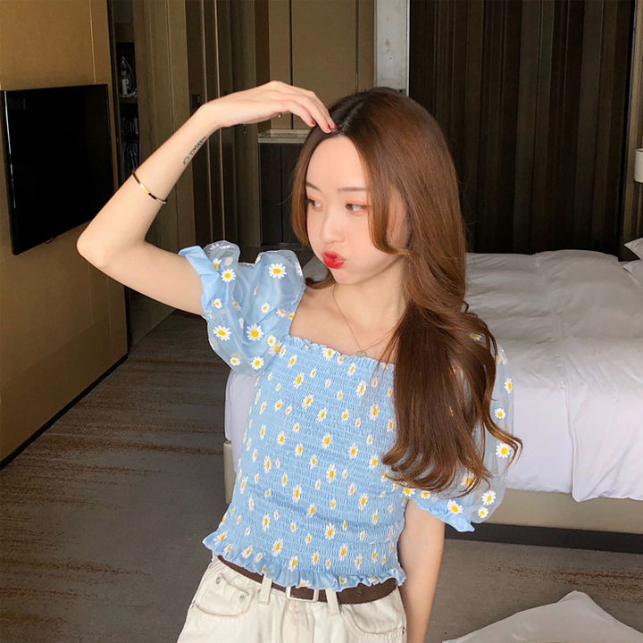 Áo trễ vai hoa cúc hot trend kiểu áo crotop bo chun xinh xắn