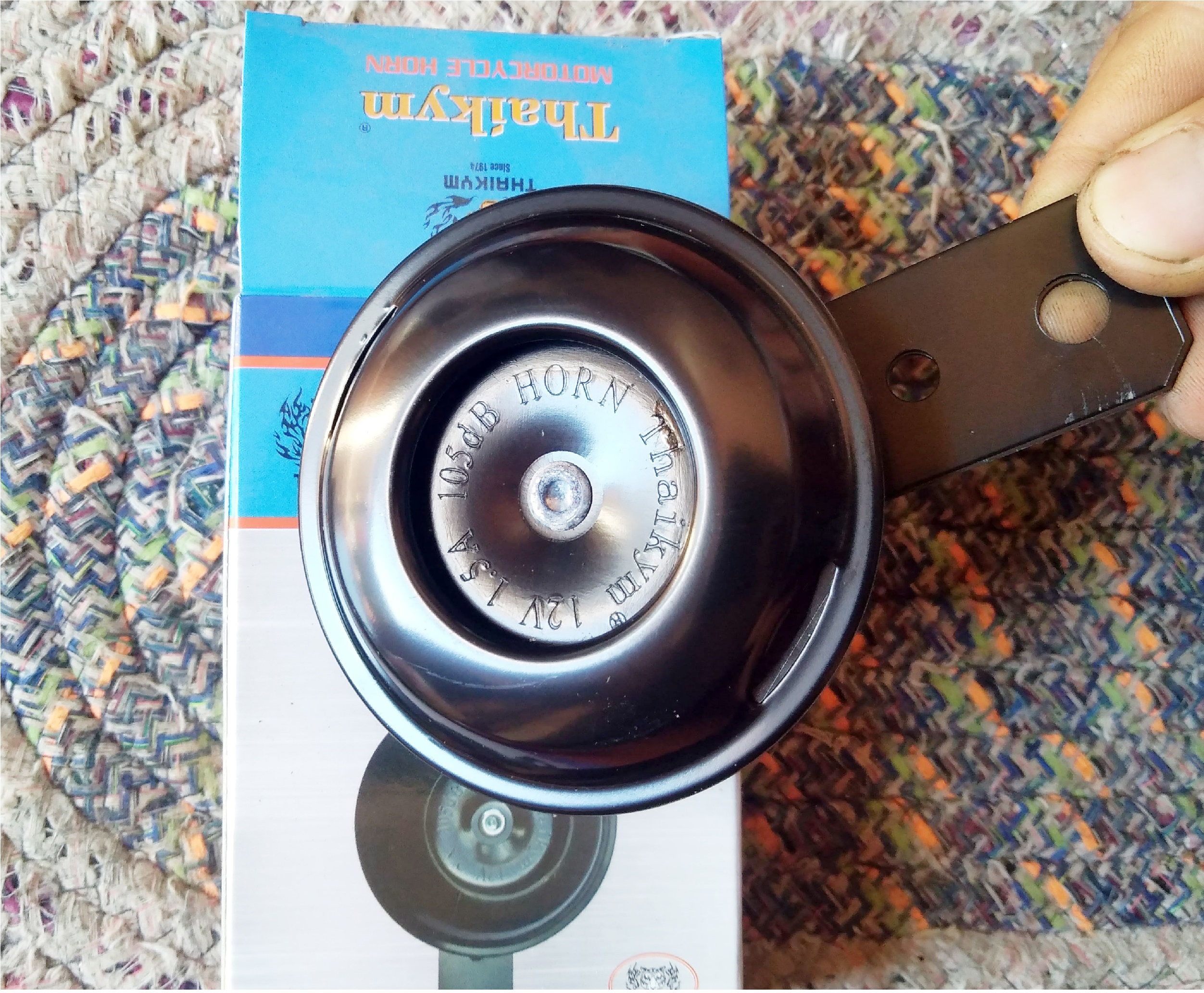 Còi kèn dùng cho các lọai xe máy ( wave, dream , cup , exciter, Ab, raider, winner, lead , sirius , vison .... )