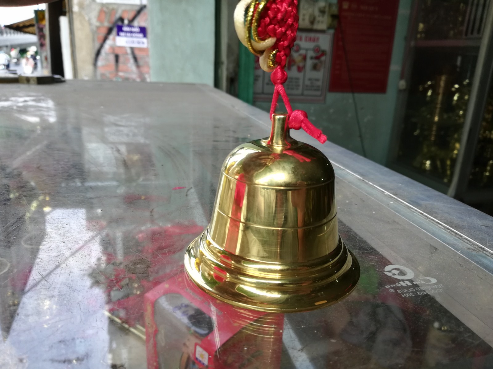 Chuông lắc đồng đk 7cm nguyên khối