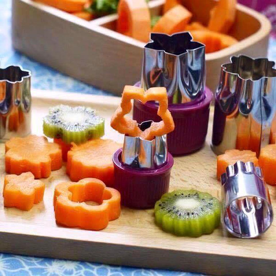 Set 8 Khuôn Cắt Rau Củ - Dụng Cụ Tỉa Hoa Quả - HÀNG XUẤT KHẨU CHÂU ÂU - Kiểu Dáng Hiện Đại, Hiệu Quả, Bền Bỉ Theo Thời Gian