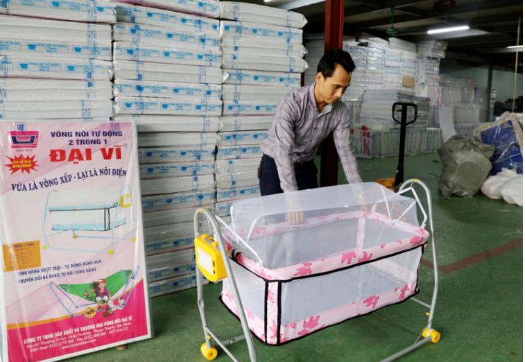 Nôi điện tặng võng - bảo hành 6 tháng