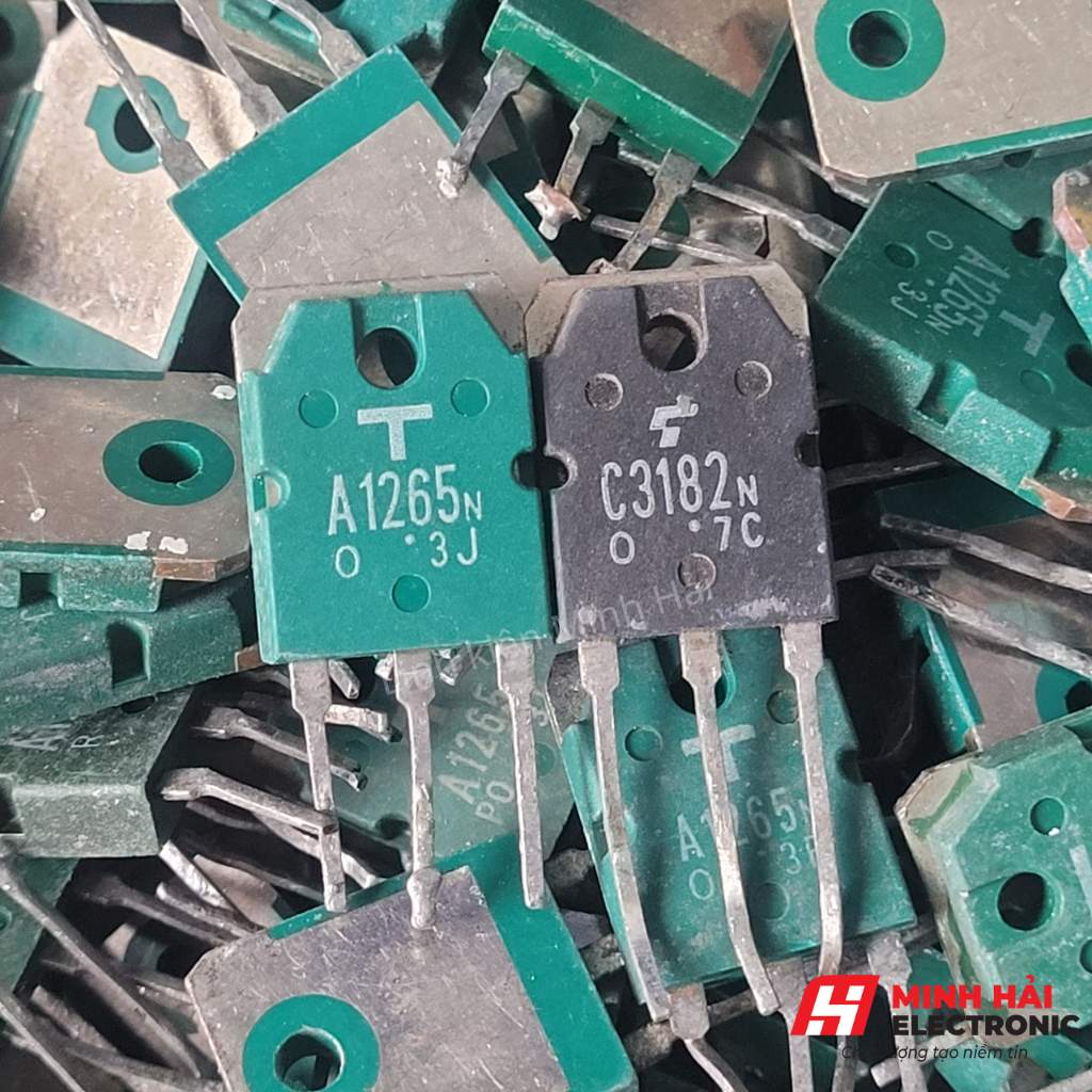 Cặp transistor A1265- C3182 tháo máy hàng toshiba lưng đồng đẹp có A1265 xanh