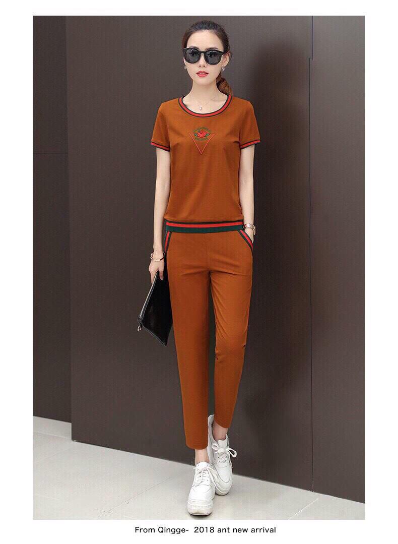 Bộ thể thao hoa hồng thêu - MonShopJean