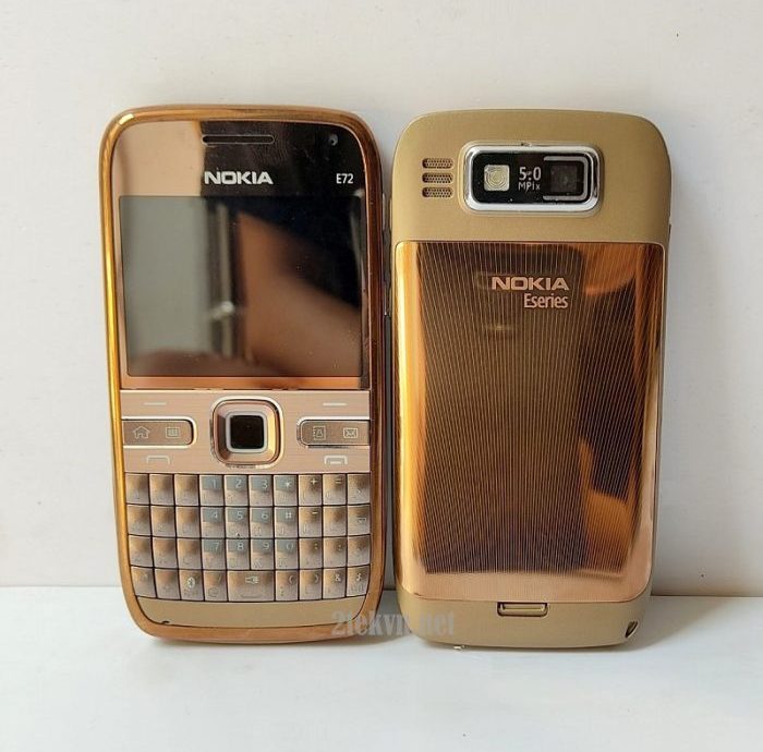 Điện thoại cổ nokia E72 máy zin 24 ký tự chính hãng wifi/4G bàn phím giá rẻ bảo hành 1 năm