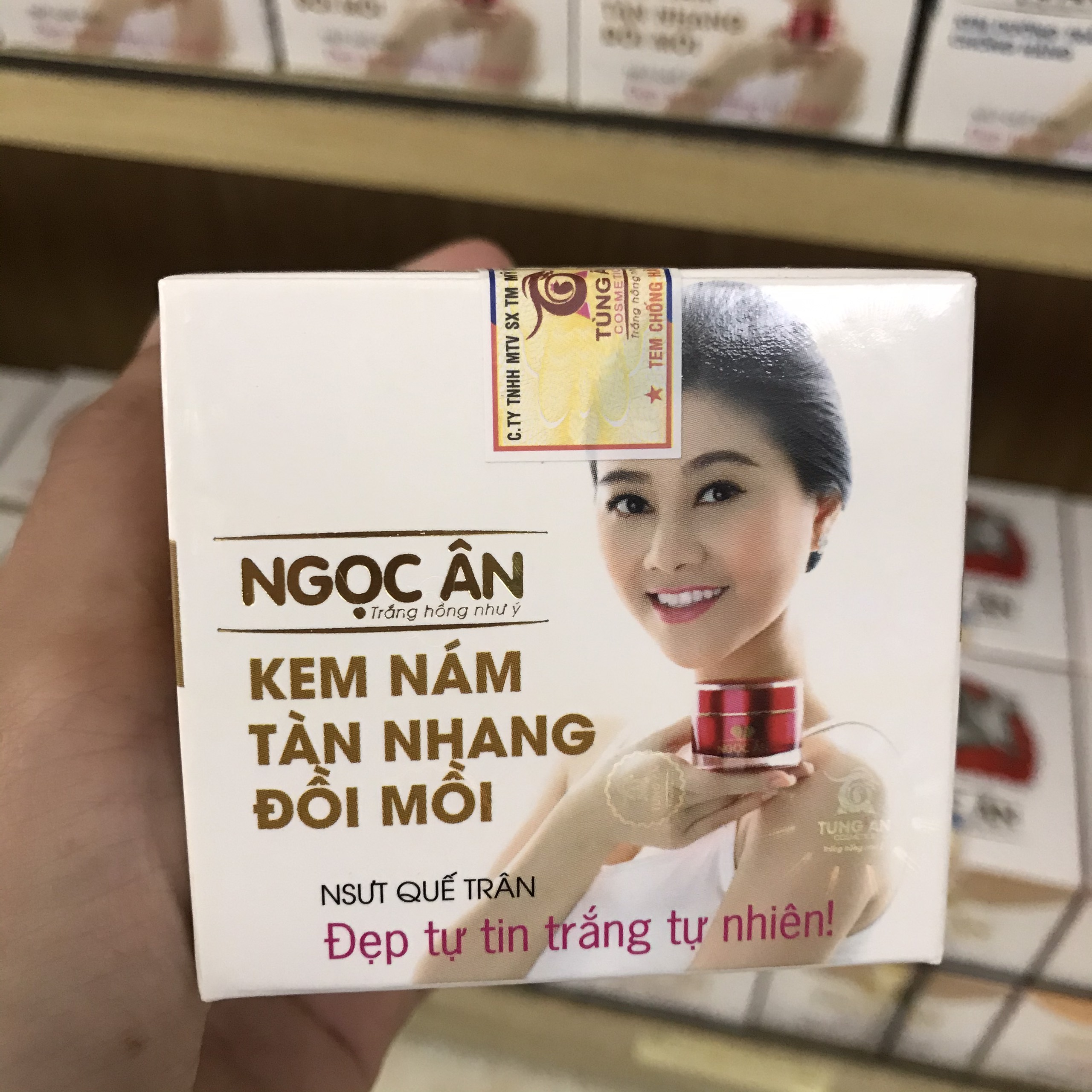 Kem Ngọc Ân nám tàn nhang đồi mồi 12g