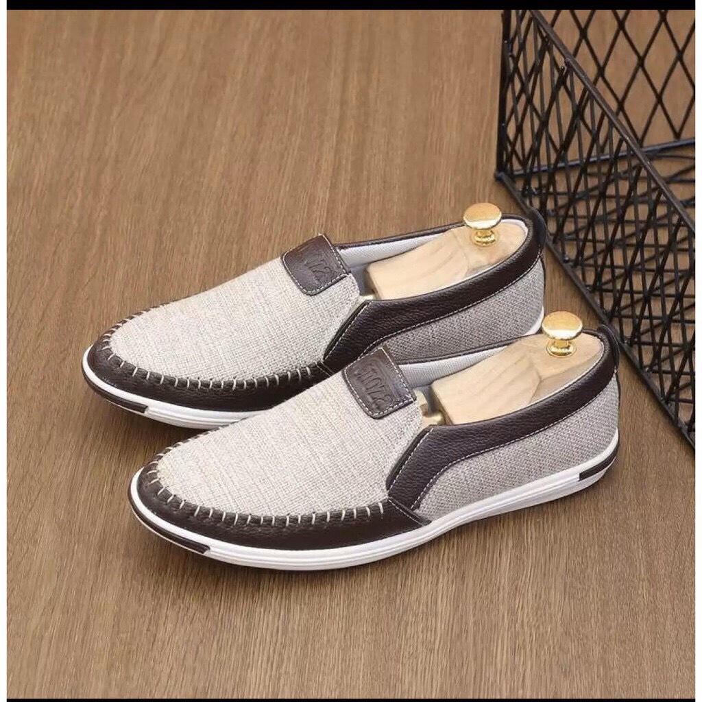 {MIỄN PHÍ VẬN CHUYỂN} Giầy lười nam, Hài vải nam Phong cách lịnh lãm V50 - Shop Giày Vàng