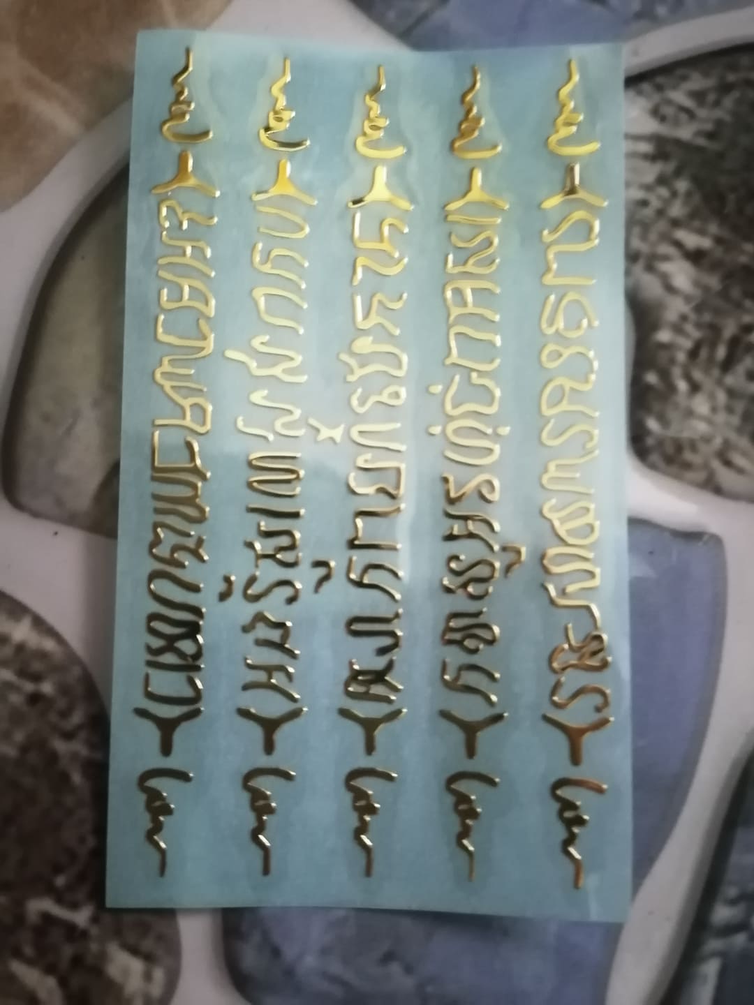 [HCM]linh phù lá 5 dòng kinh thái lan miếng dán điện thoại  cửa nhà ipap laptop cửa tiệm