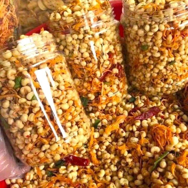 500GR BẮP (NGÔ) LẮC KHÔ GÀ LÁ CHANH CAY GIÒN