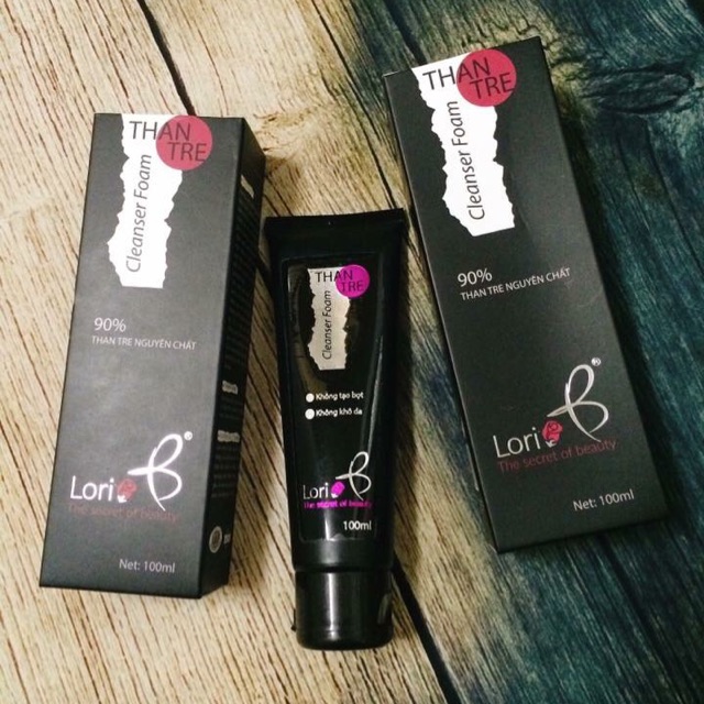 Sữa rửa mặt than tre không bọt Cleanser Foam – Lori B