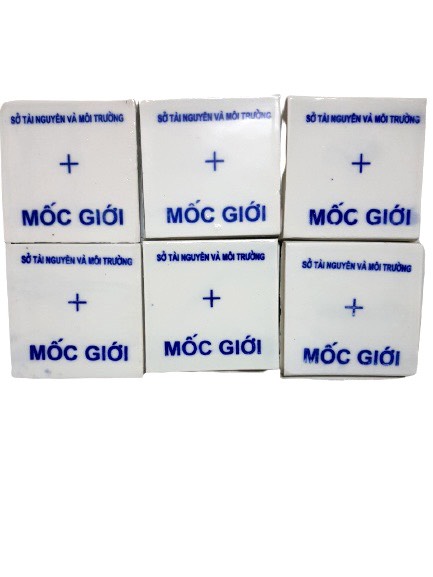 Mốc sứ vuông Trắc địa dùng làm mốc đo đạc