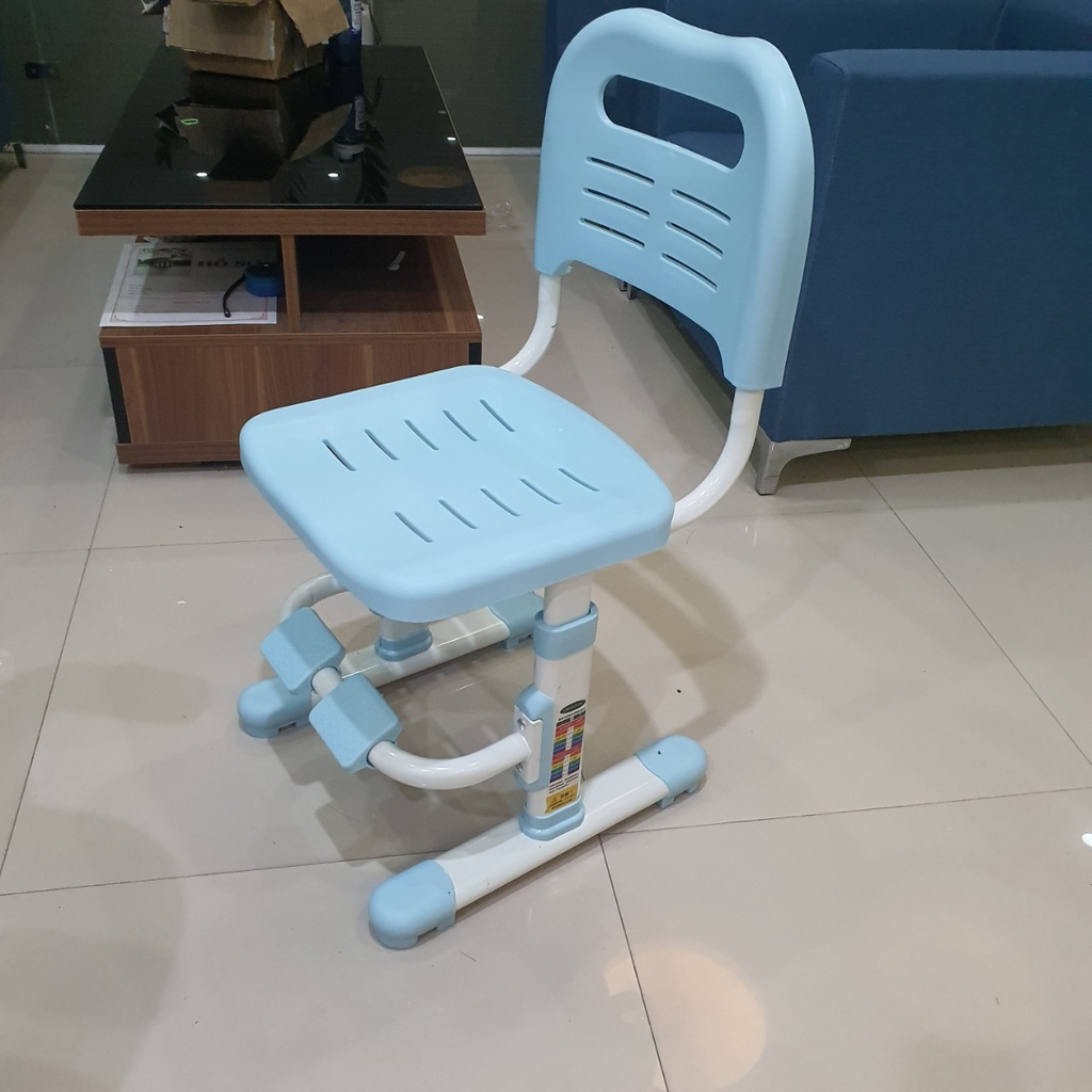 Ghế học sinh điều chỉnh độ cao ngồi học chống gù cho bé