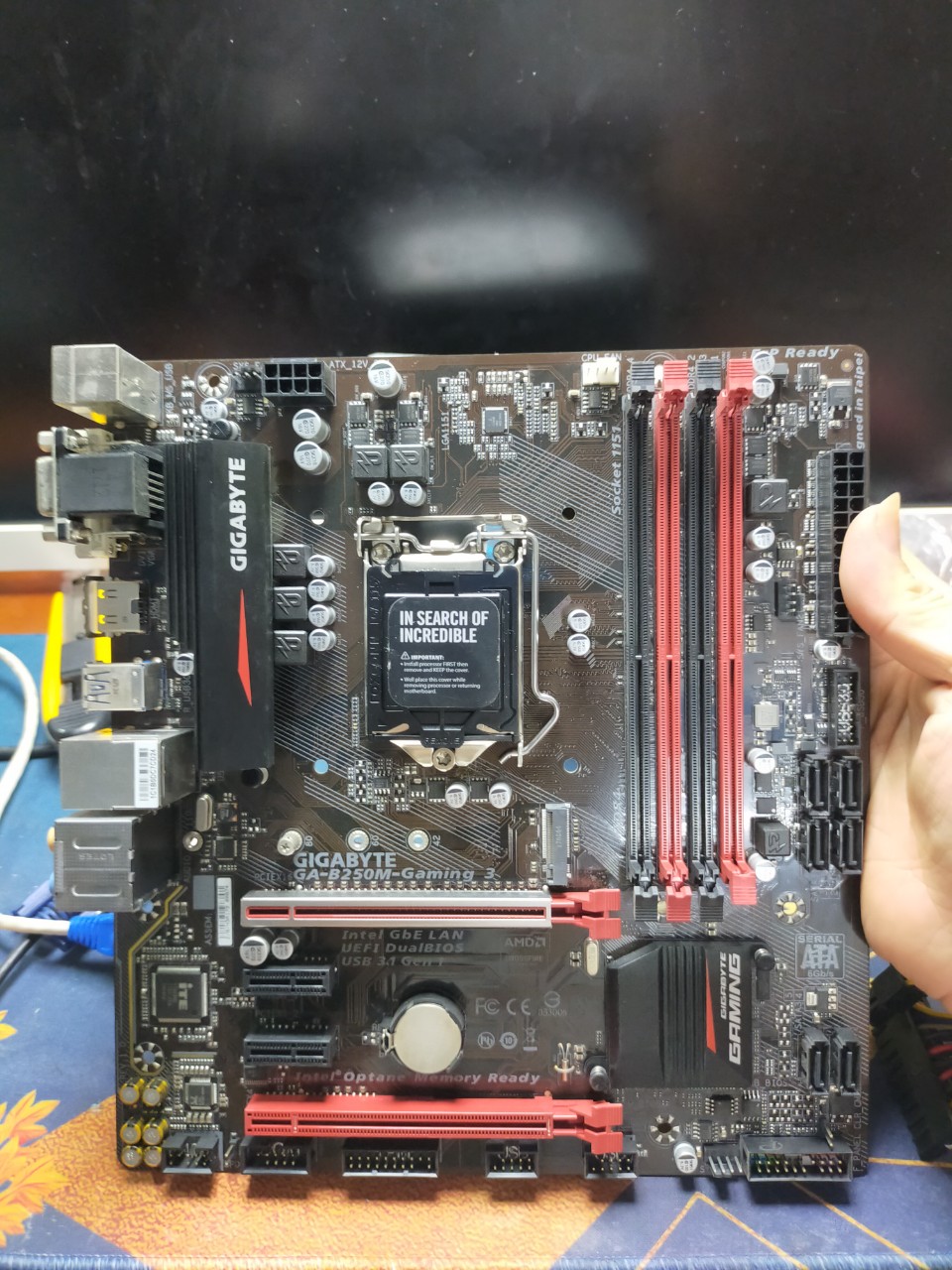 Ga-b250m-gaming 3 - main chuyên game dùng cho cpu dòng i7 6700 - 7700 - hàng 98% bỏ hành 12 tháng