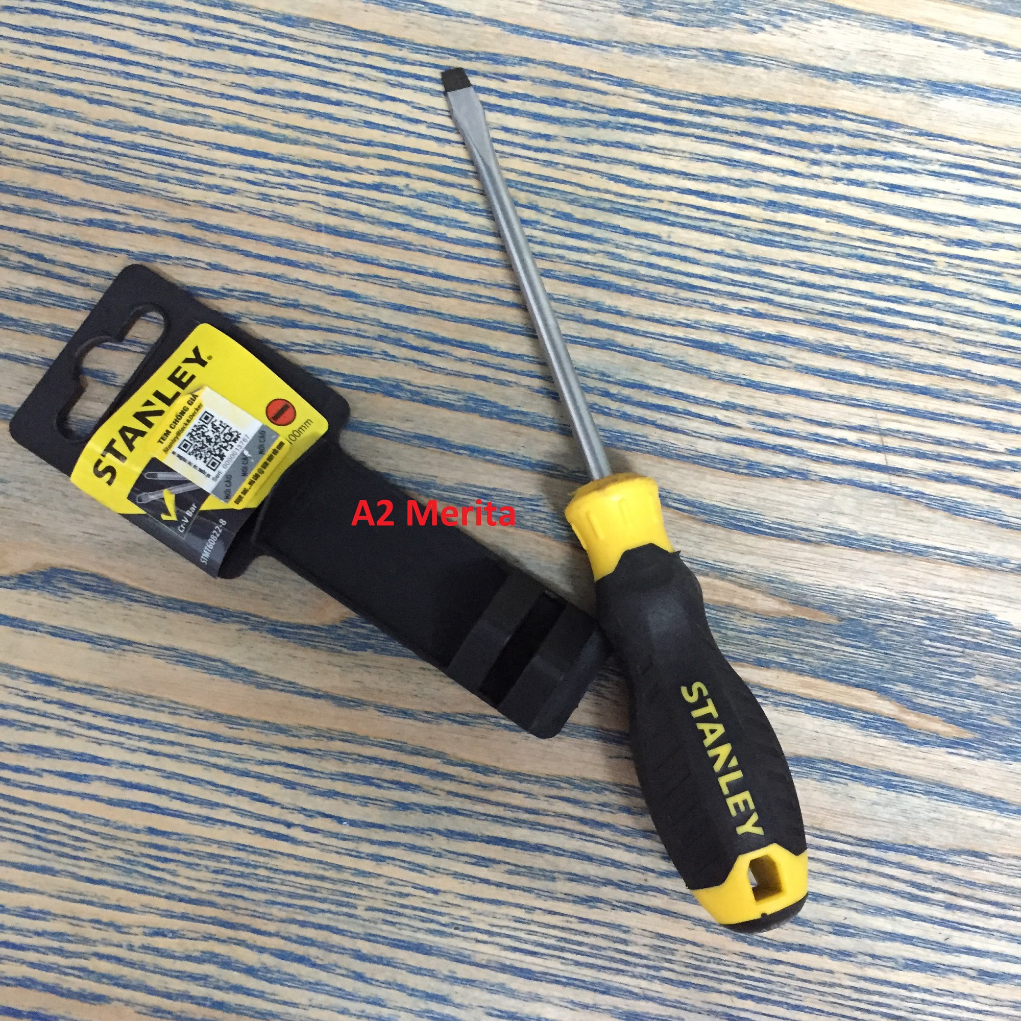 Tua vít dẹp 5x100mm có từ stanley stmt60822-8