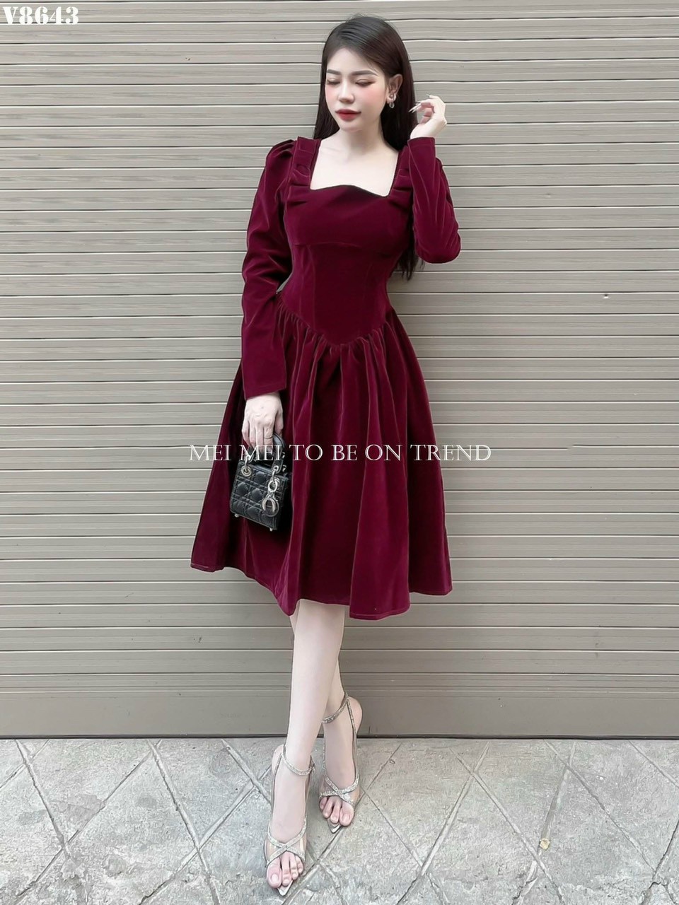 Đầm nhung cưng siêu xinh phối màu trẻ trung xinh đẹp cho chị em, thiết kế xòe tà cách tân cực tôn dáng cho chị em up