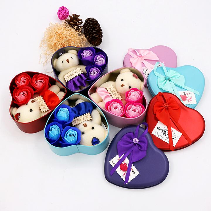 Quà 08/03 - Hộp quà trái tim 3 hoa hồng sáp kèm gấu bông chữ I love you quà tặng ngày lễ quốc tế Phụ nữ, lễ kỉ niệm
