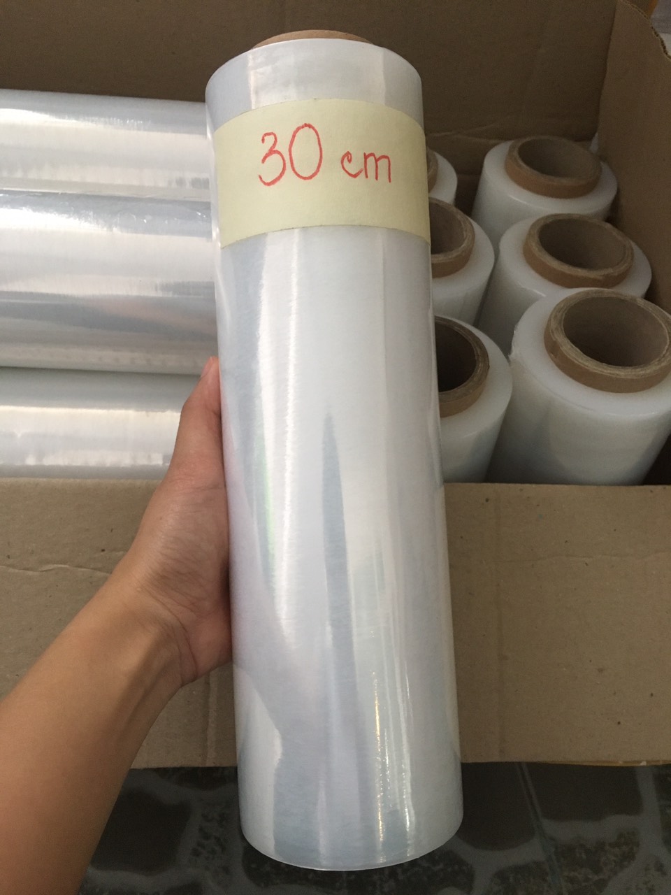 MÀNG PE quấn hàng 30cm, bọc quấn đồ phụ kiện, nội thất, đỗ gỗ, chống nước, chống trầy xước, chống bám bụi bẩn