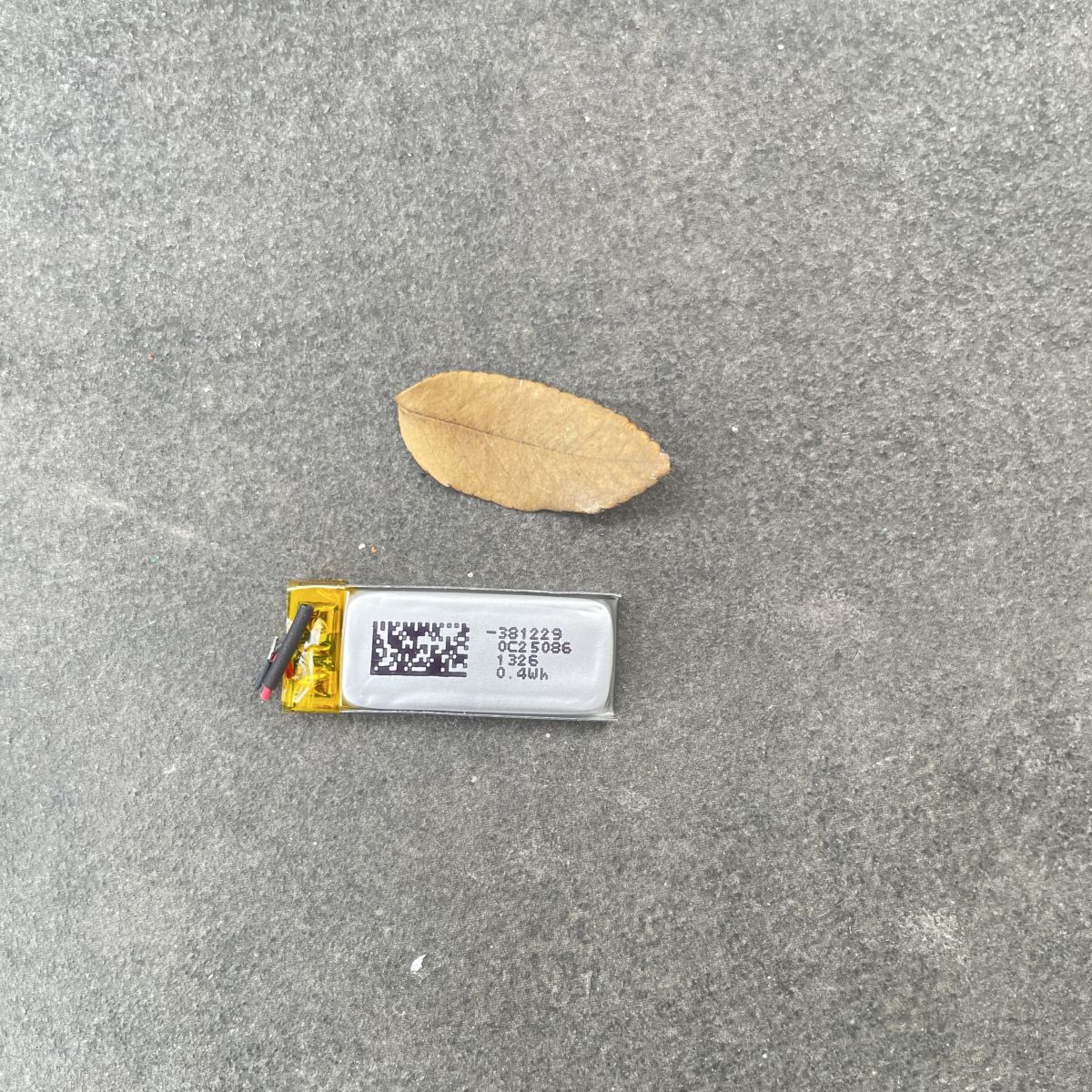 Pin li-po 3.7v 100mah 381229