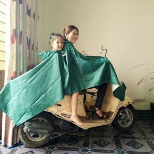 Áo mưa vải dù hai đầu