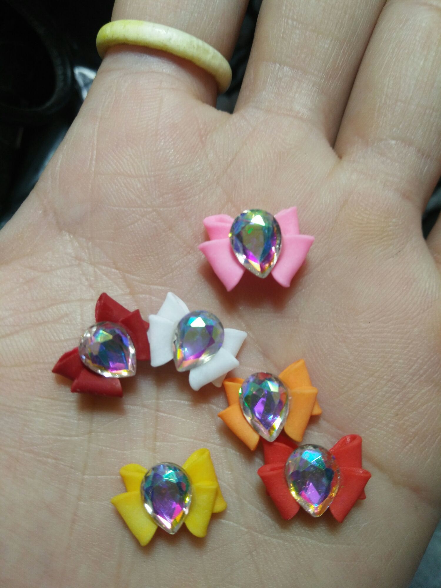 Hoa bột ,nơ bột gắn móng set 10bông