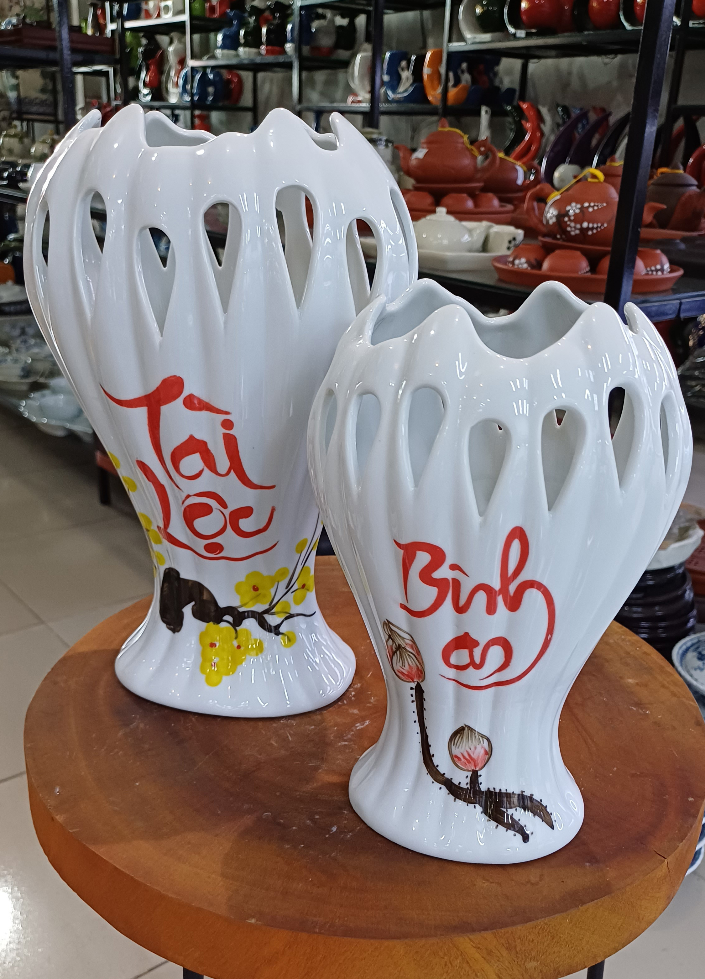 Lọ hoa bàn tay phật Tài Lộc sứ trắng trang trí decor - Gốm Sứ Bát Tràng