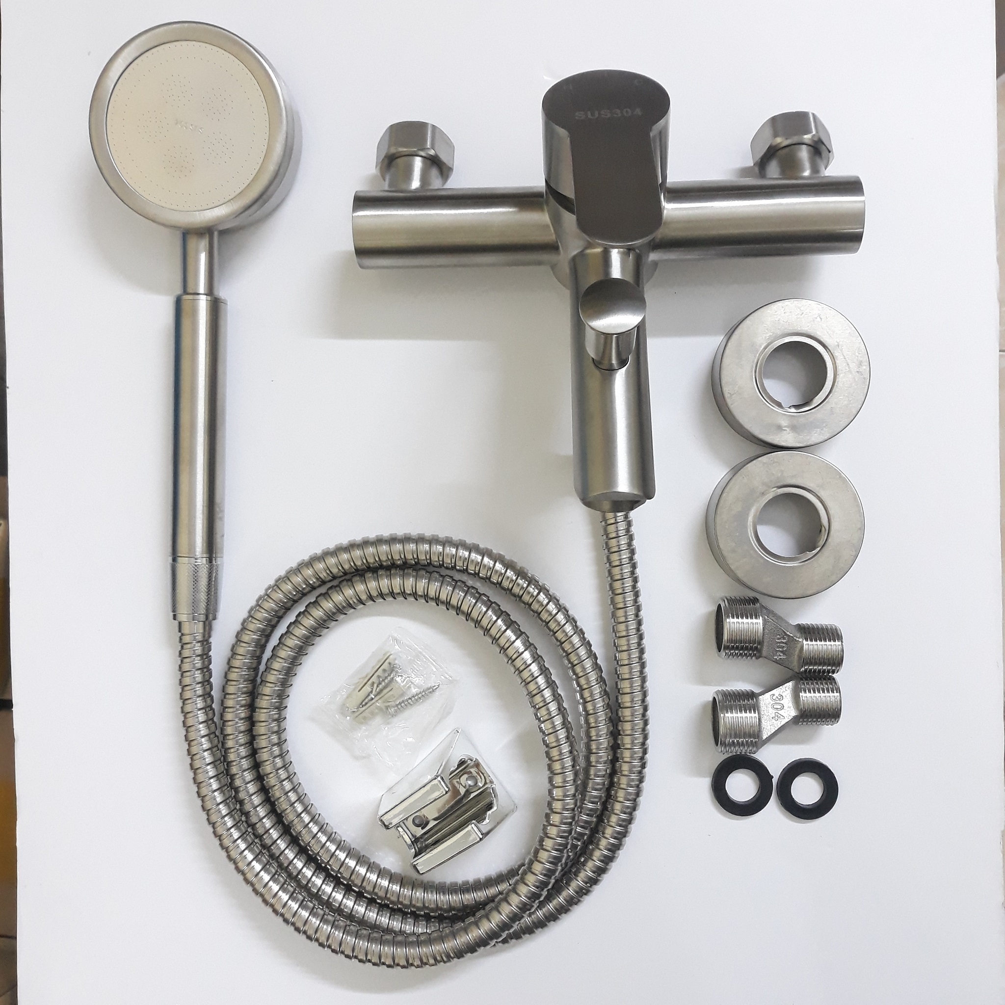 Bộ đầy đủ Củ sen nóng lạnh inox kèm Tay sen tăng áp inox SUS 304 cao cấp - Đủ bộ củ sen + tay sen + dây + cài