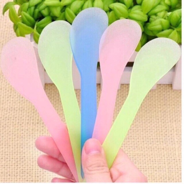 Que trộn đắp mặt nạ hàng mới