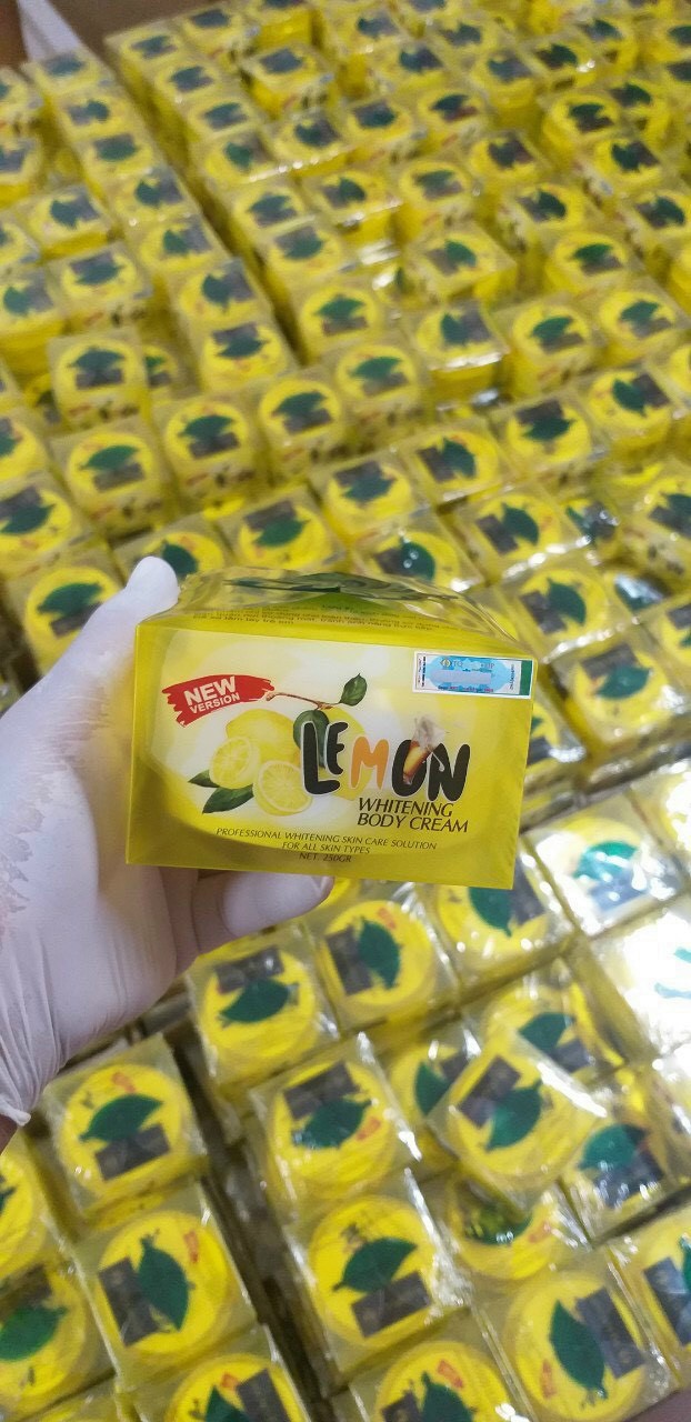 [HCM]Kem body dưỡng trắng da có hạt kích trắng body lemon 250 gram -