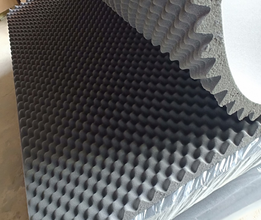 2 TẤM MÚT TRỨNG TIÊU ÂM CÁCH ÂM CHỐNG ỒN-Kích Thước 1 tấm 80cm * 1m DÀY 3CM MÀU ĐỎ,XANH,VÀNG,ĐEN