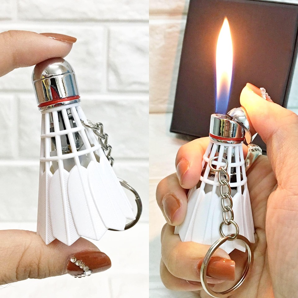 Hôt quet móc khóa hình trái cầu