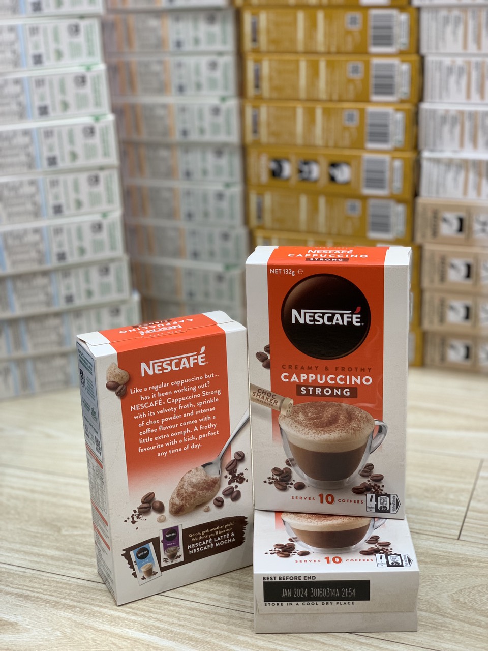 Nescafe Cappuccino Strong Úc Hộp 10 gói x 13.2g